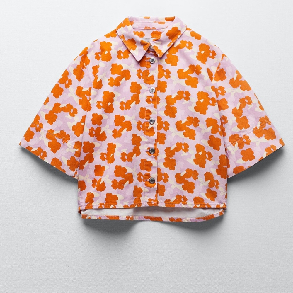 Zara floral print denim shirt in size S!